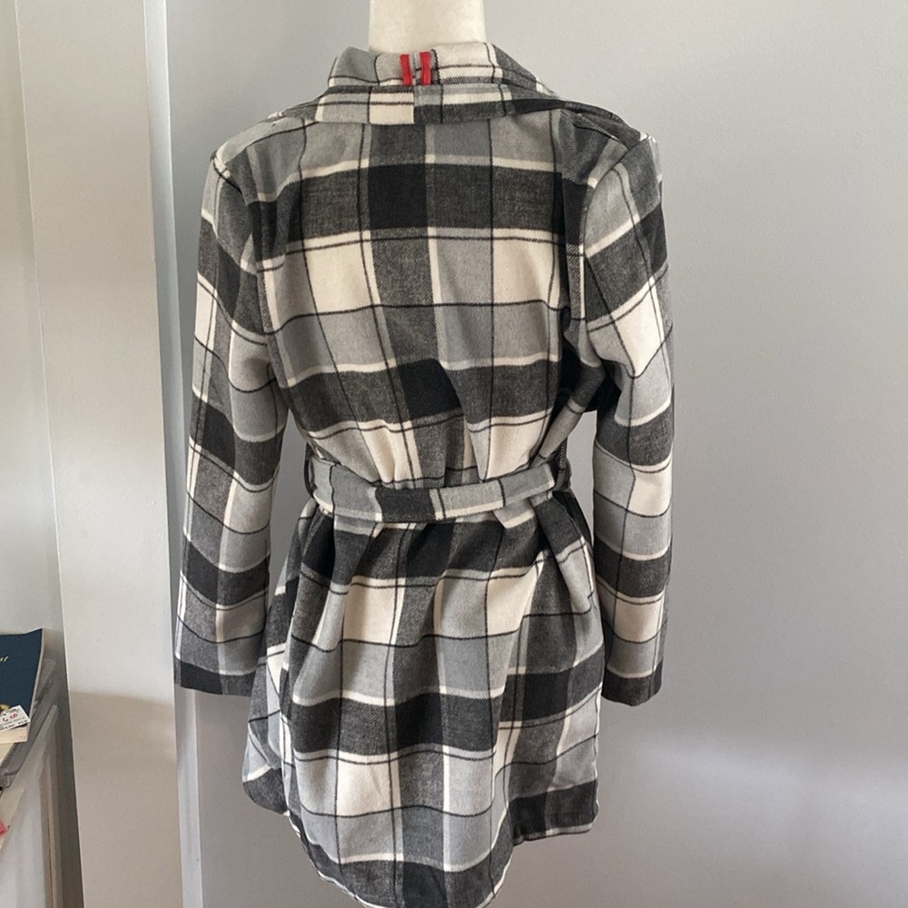 Matilda Jane cozy jacket wrap size XS/SM - Picture 5 of 9